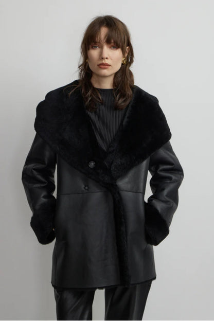 Jenna Reversible Black Ventcouvert